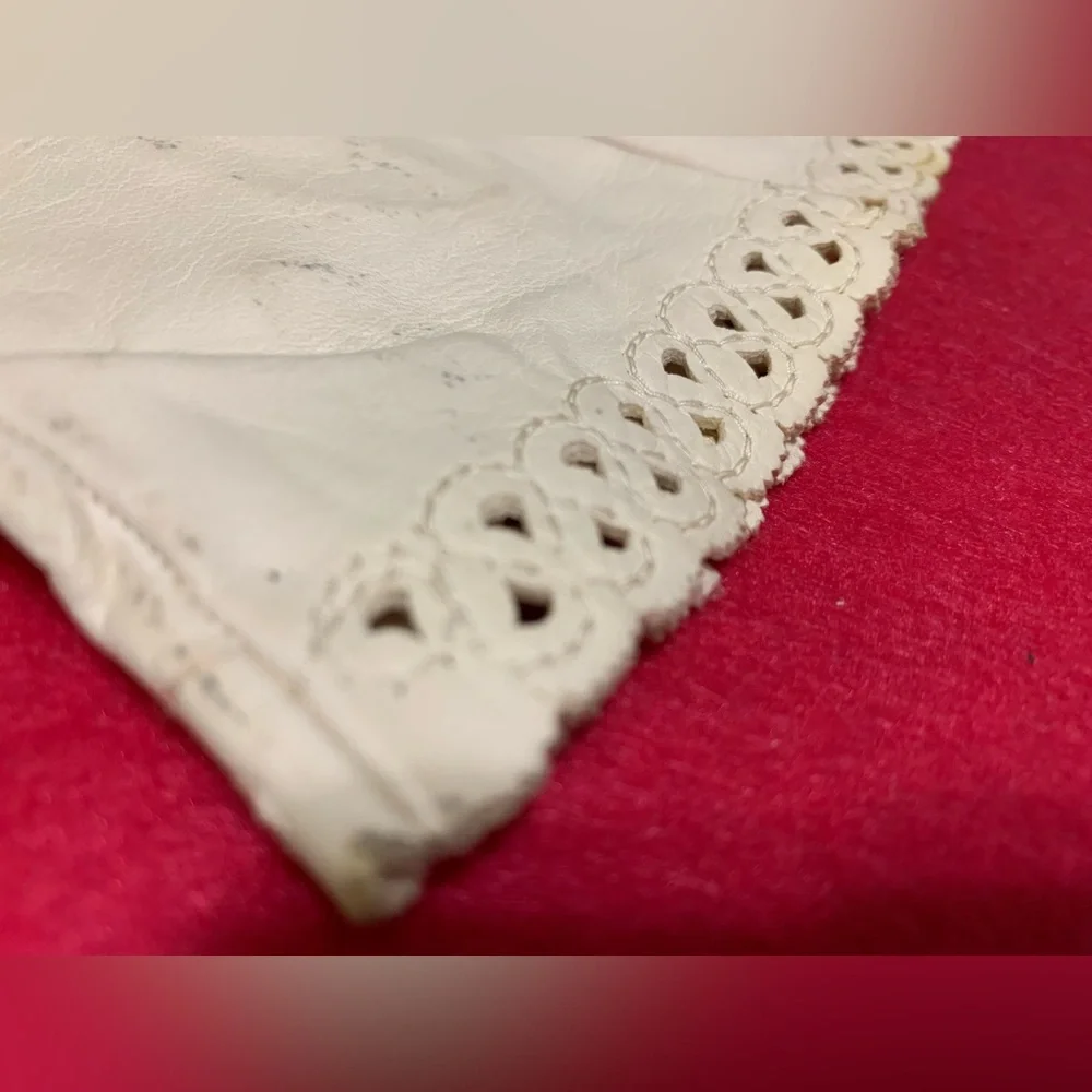 Vintage White Leather Gloves Small Soft High Quality